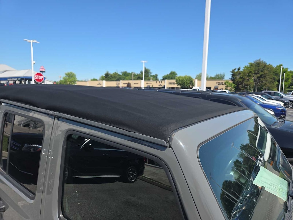 Used 2018 Jeep Wrangler Sahara SUV