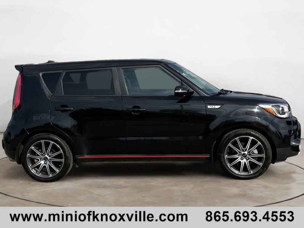 Used 2019 Kia Soul ! Hatchback