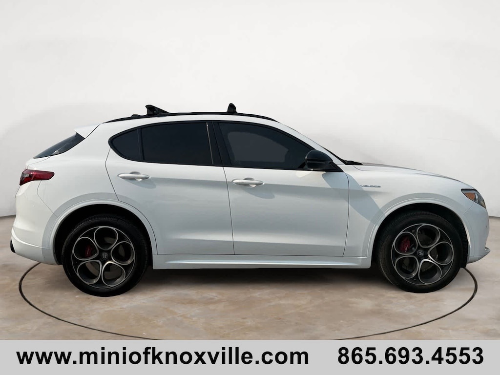 Used 2022 Alfa Romeo Stelvio Veloce SUV