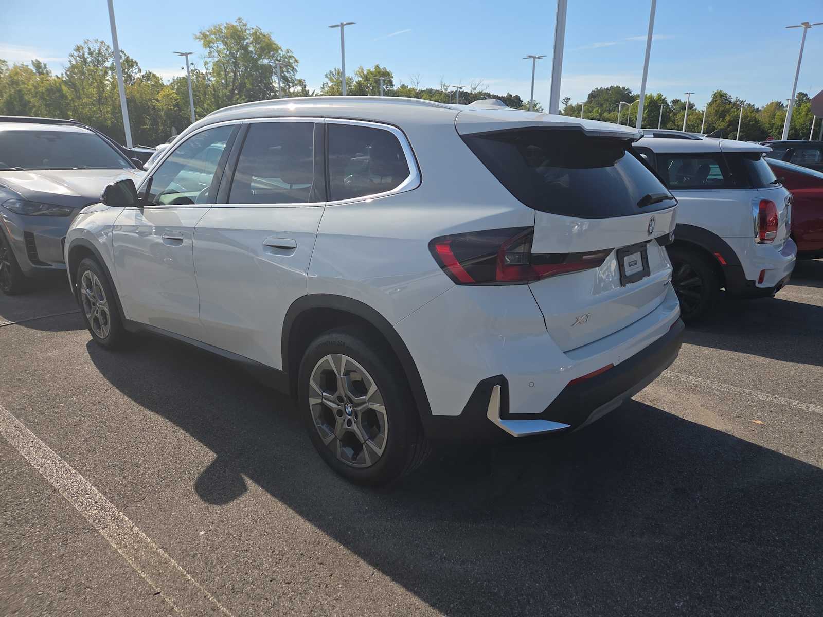 2023 Bmw X1 XDrive28i photo 3
