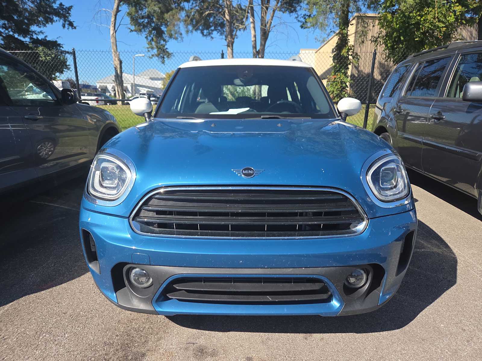 2021 Mini Countryman Oxford Edition photo 2