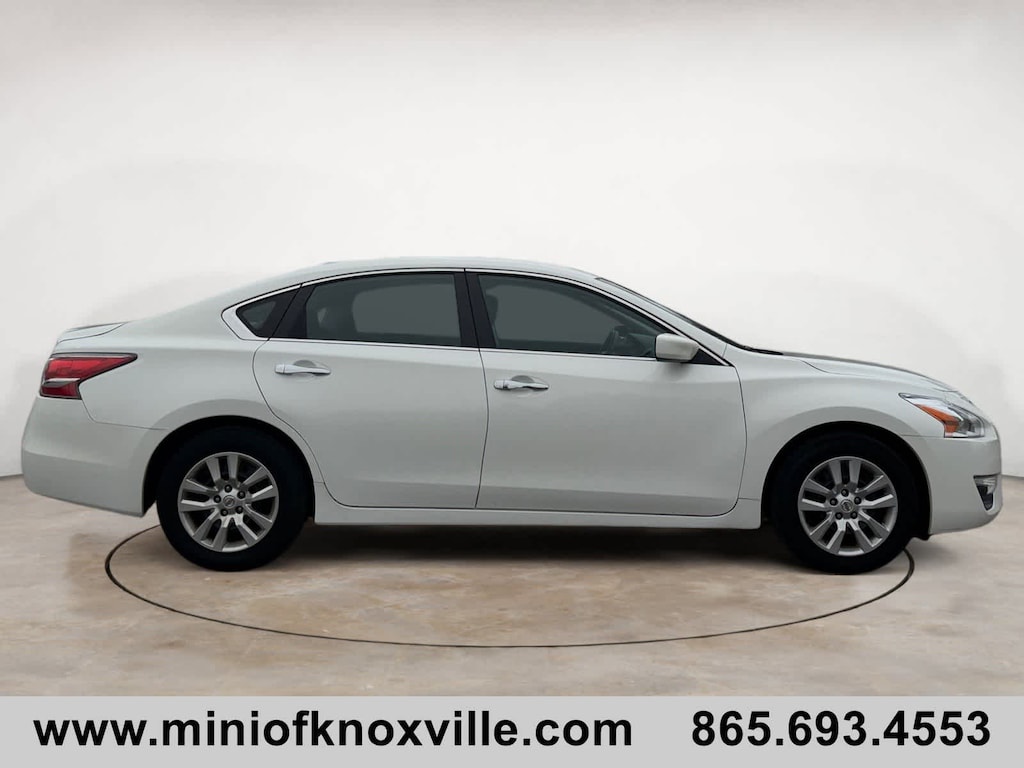 Used 2015 Nissan Altima 2.5 S Sedan