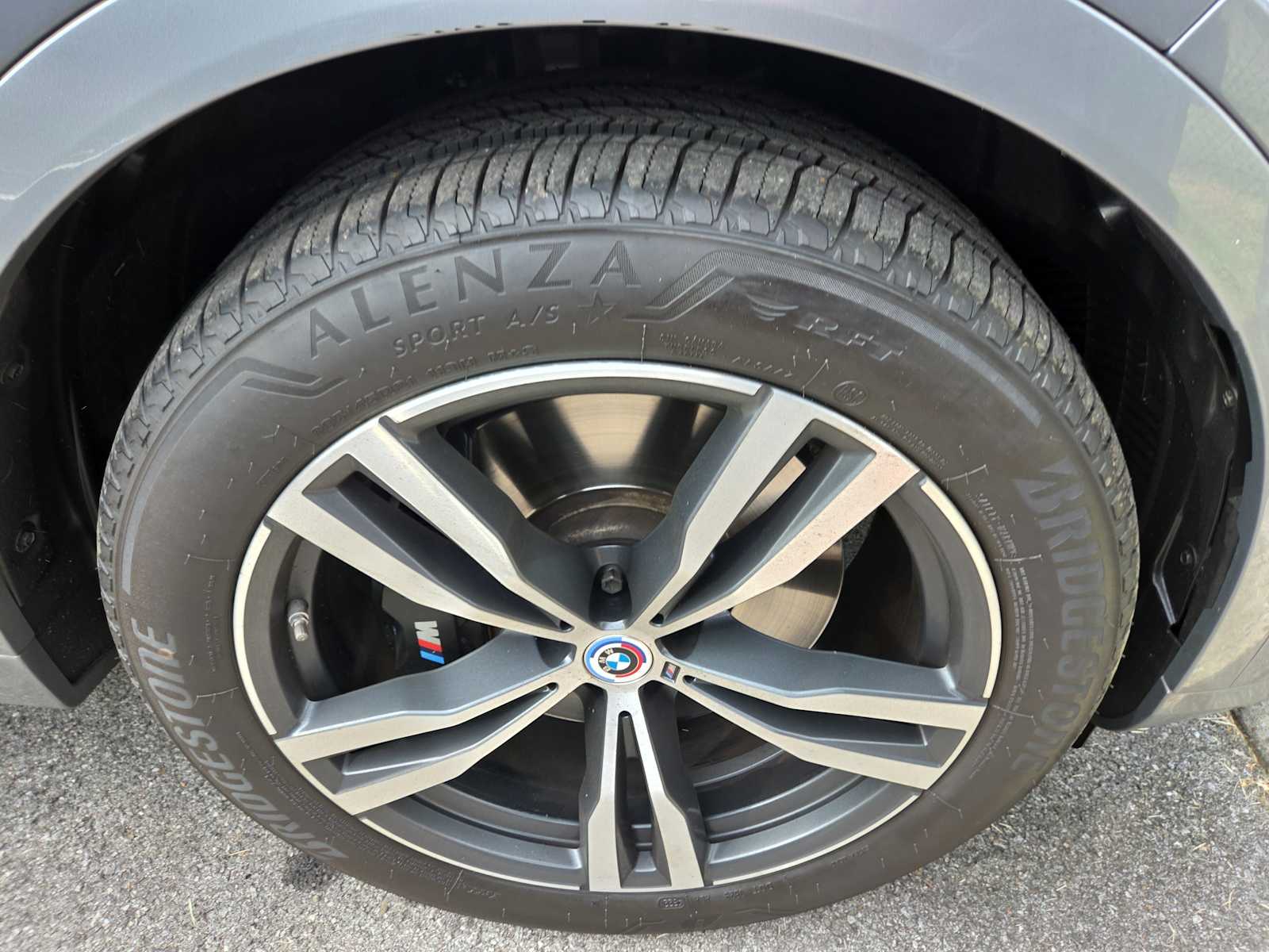 2023 Bmw X7 M60i photo 2