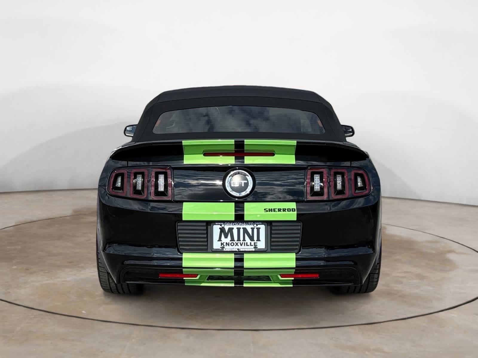 2014 Ford Mustang GT Premium Convertible photo 4