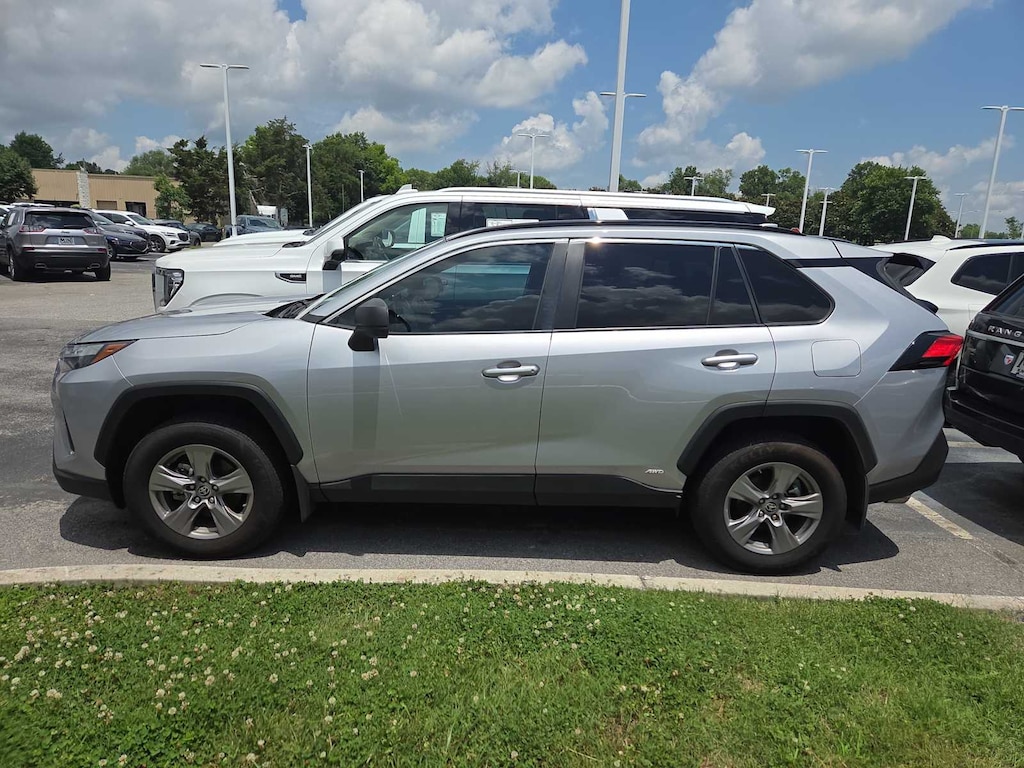 Used 2024 Toyota RAV4 Hybrid Hybrid LE SUV