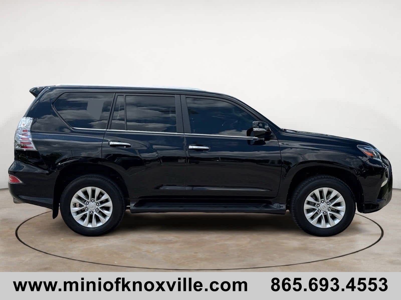 2021 Lexus GX 460 Premium photo 2