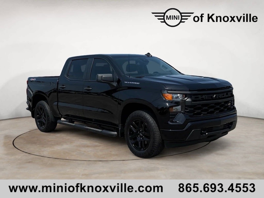 Used 2024 Chevrolet Silverado 1500 Custom 4WD Crew Cab 147 Truck Crew Cab
