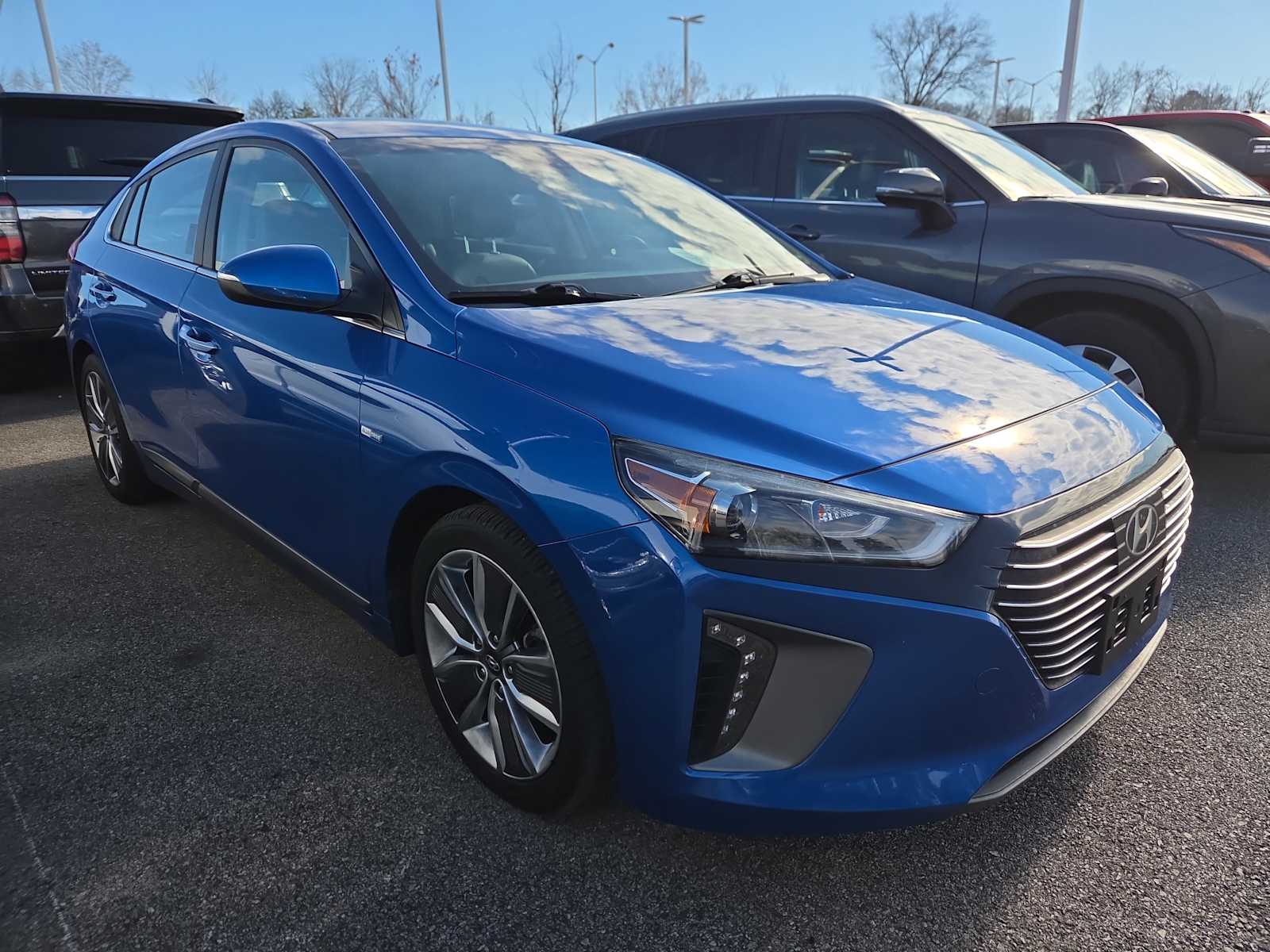 2018 Hyundai IONIQ Limited's photo