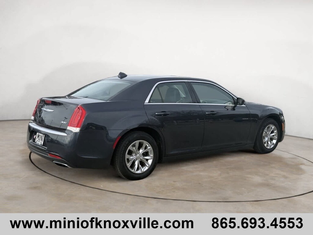Used 2015 Chrysler 300 Limited Sedan