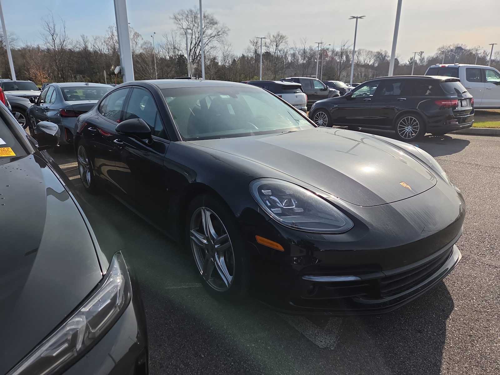 2018 Porsche Panamera 4's photo