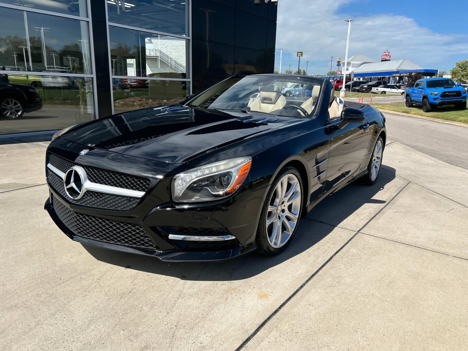 Used 2016 Mercedes-Benz SL-Class SL400 with VIN WDDJK6FA5GF041111 for sale in Knoxville, TN