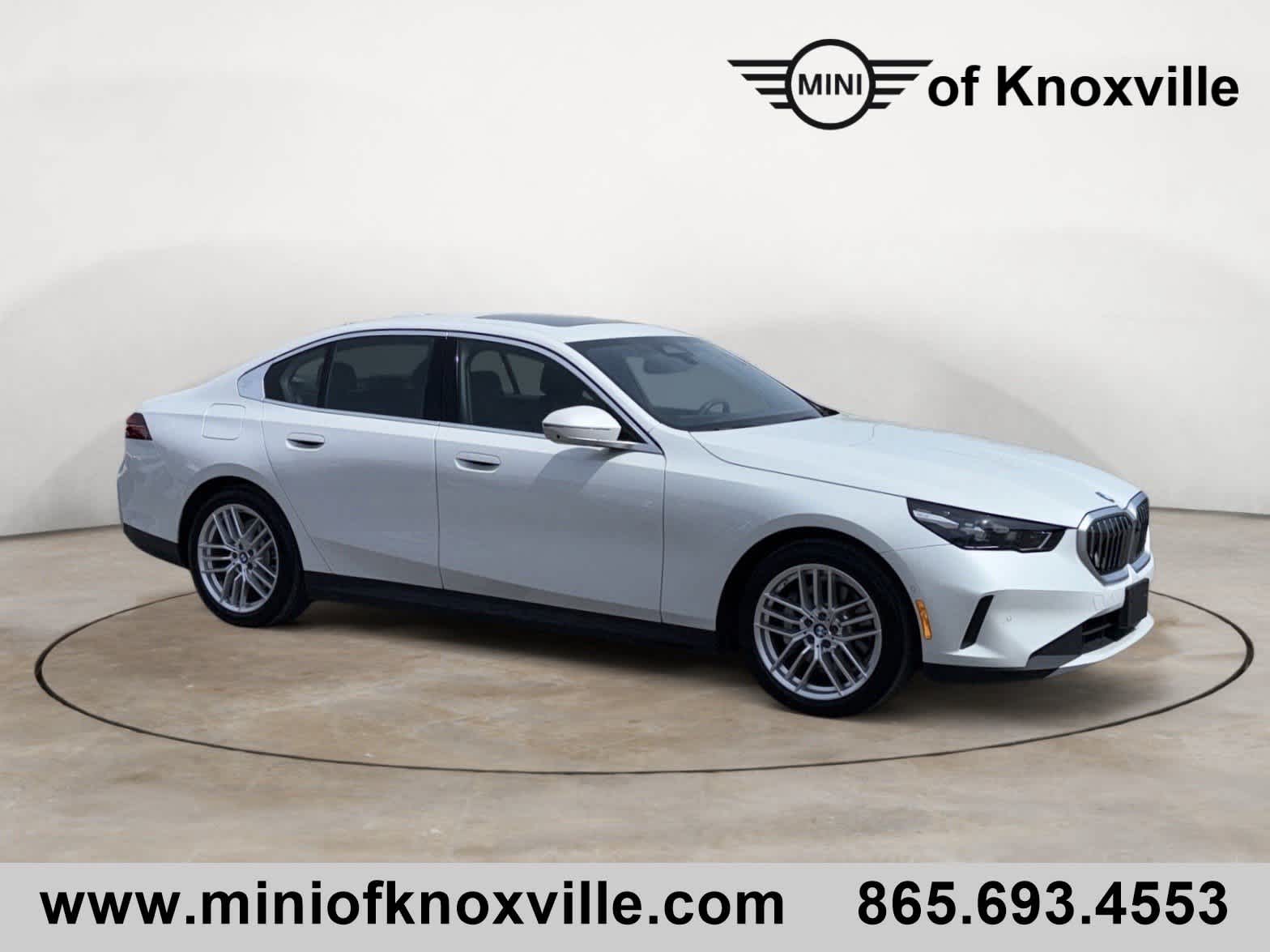 2025 BMW 5 Series 530i xDrive Sedan's photo