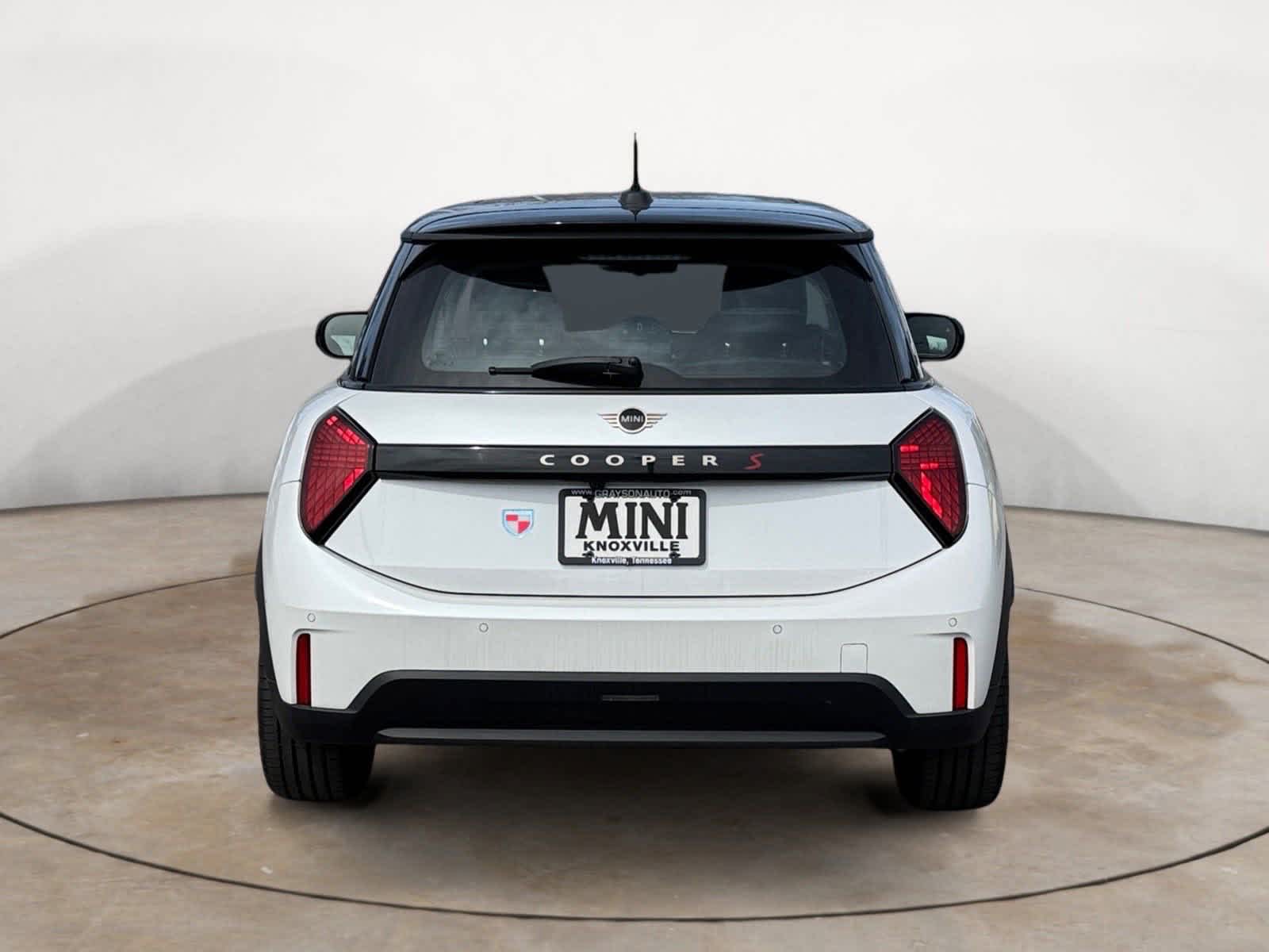 2025 Mini Cooper S Iconic photo 4