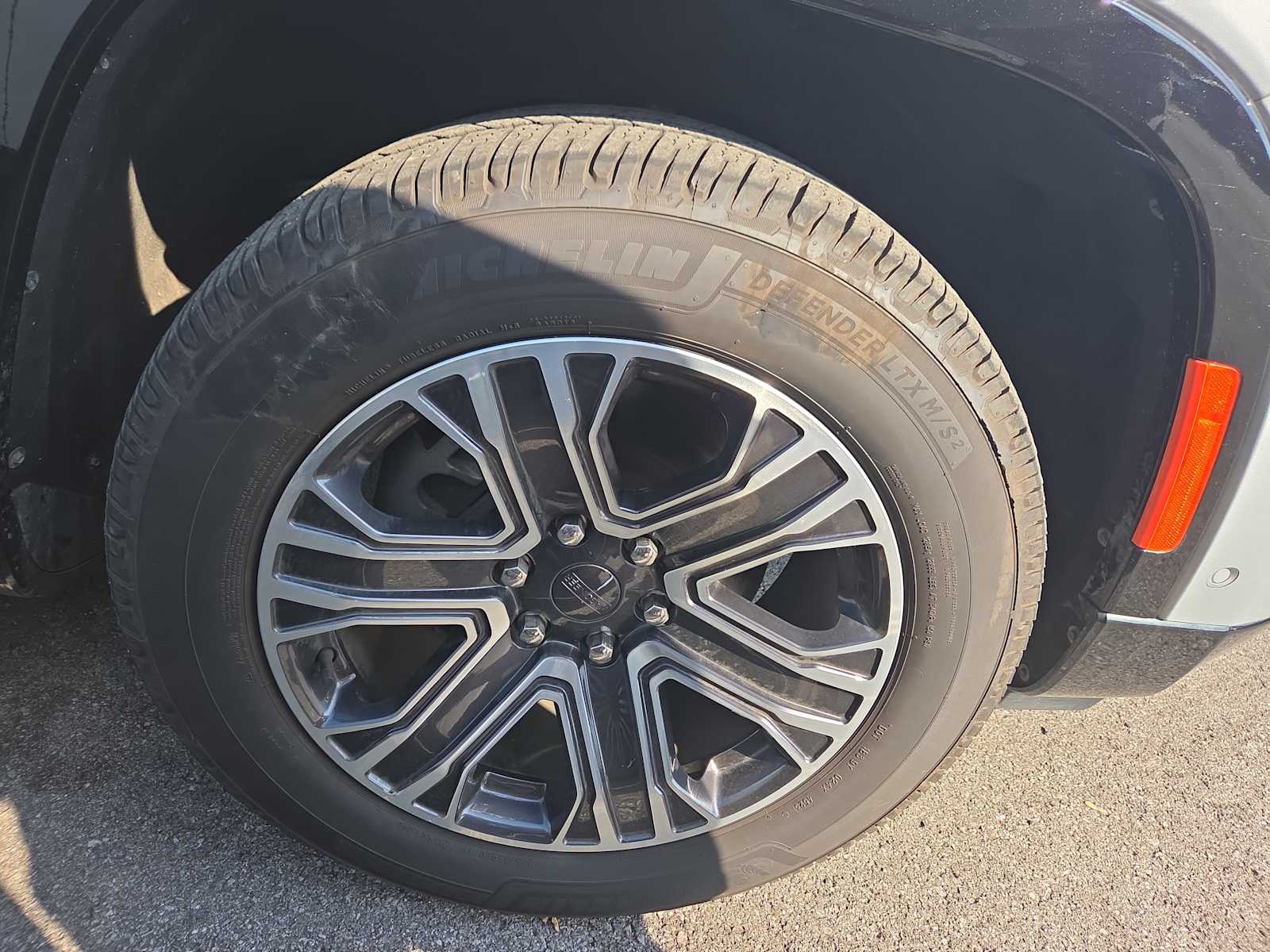 2023 Jeep Wagoneer Series II photo 2