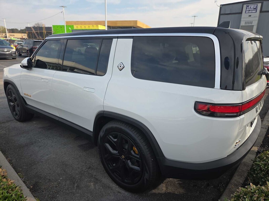 Used 2024 Rivian R1S Launch Edition SUV