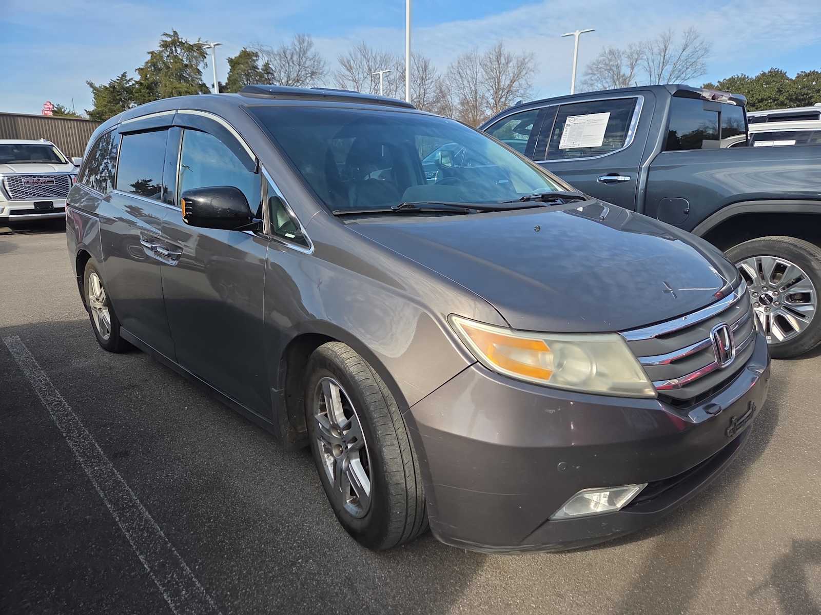 2012 Honda Odyssey Touring's photo