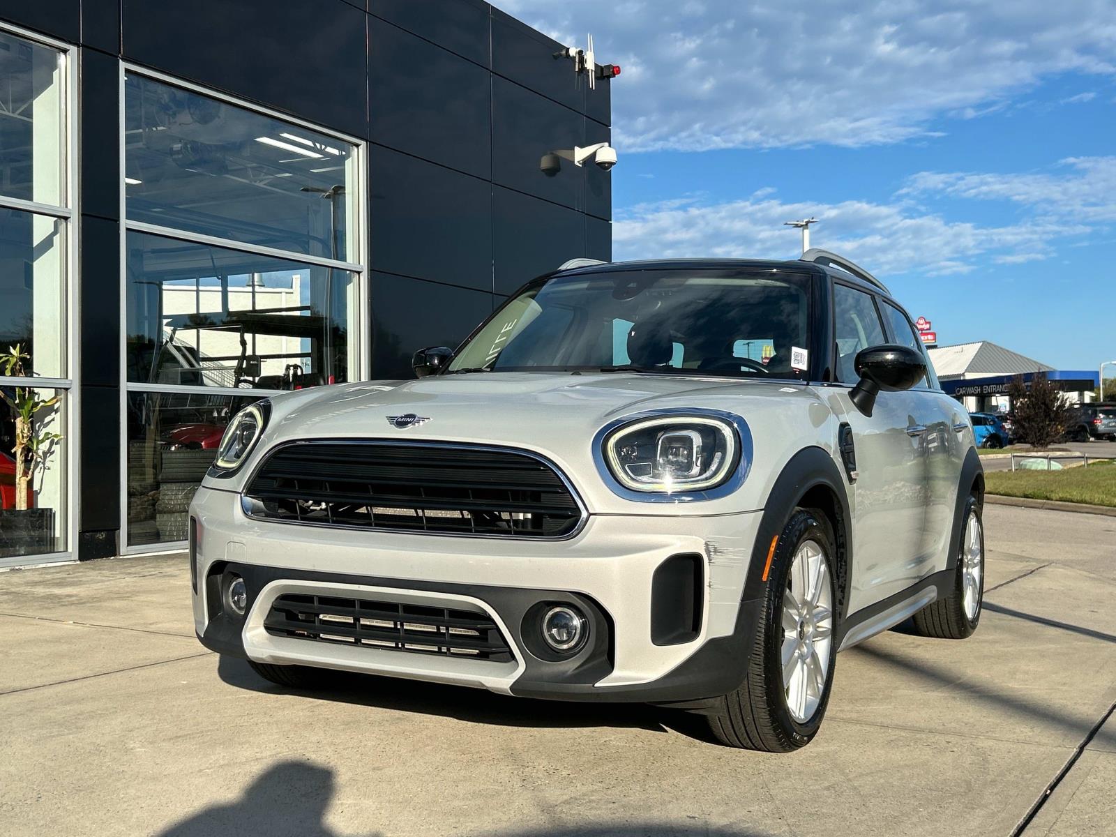 Used 2022 MINI Countryman Oxford Edition with VIN WMZ23BR06N3N73375 for sale in Knoxville, TN