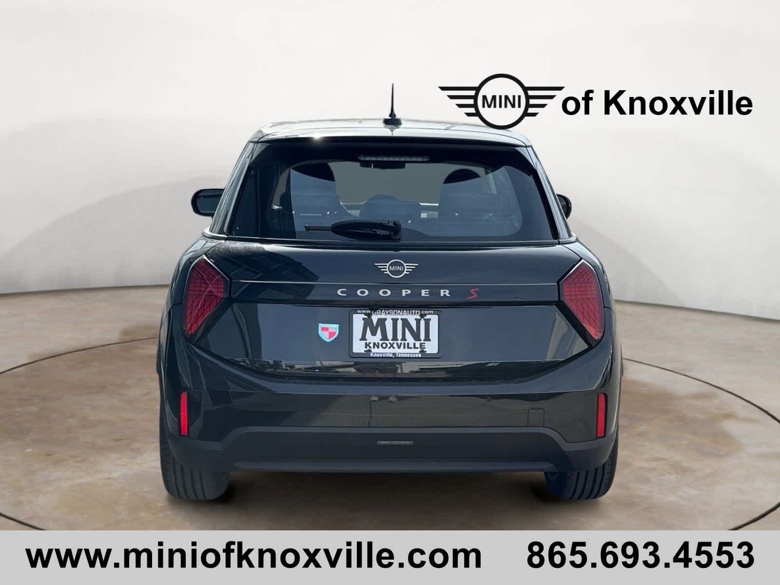 2025 Mini Cooper Hardtop 4 Door Signature photo 4