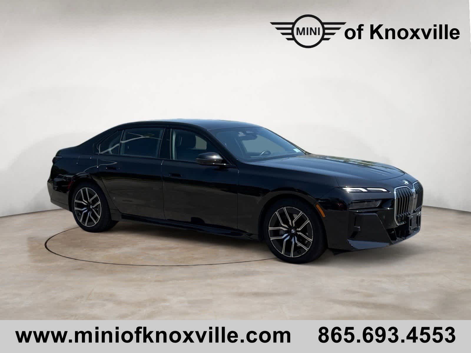 2025 BMW 7 Series 740i xDrive Sedan's photo