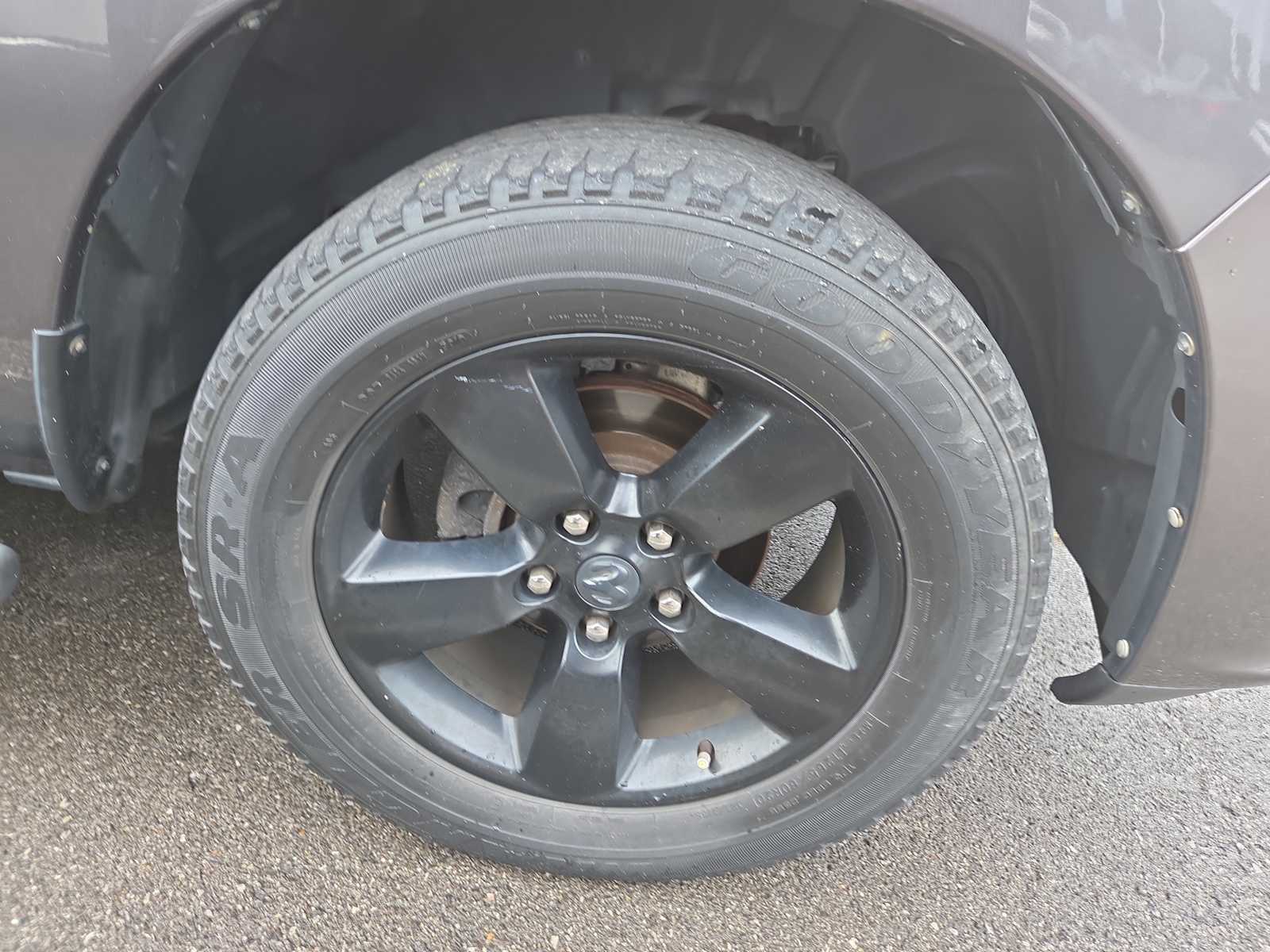 2017 Ram 1500 Express photo 2