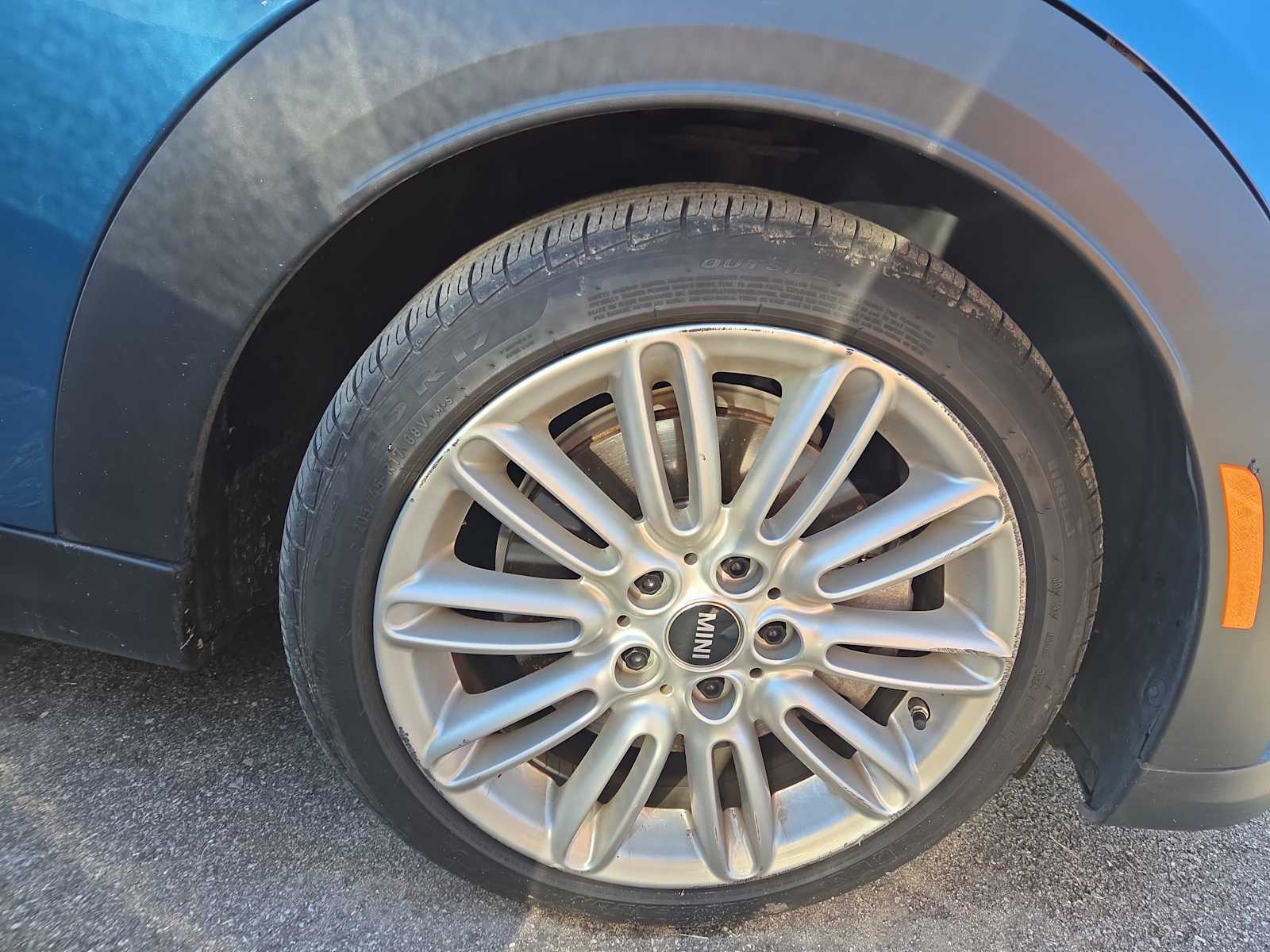 2022 Mini Cooper 2 Door Hardtop S photo 2