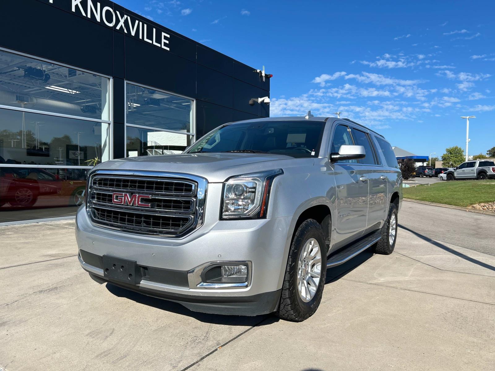 Used 2019 GMC Yukon XL SLT with VIN 1GKS2GKC7KR281008 for sale in Knoxville, TN