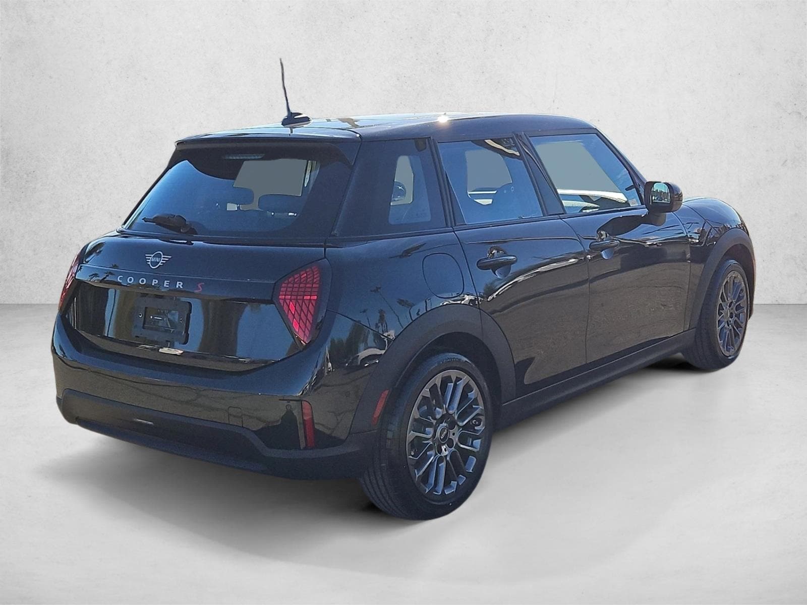2026 MINI Hardtop 4 Door S