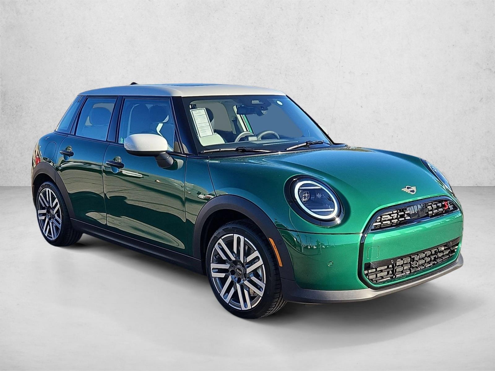 2026 MINI Hardtop 4 Door S - Photo 7