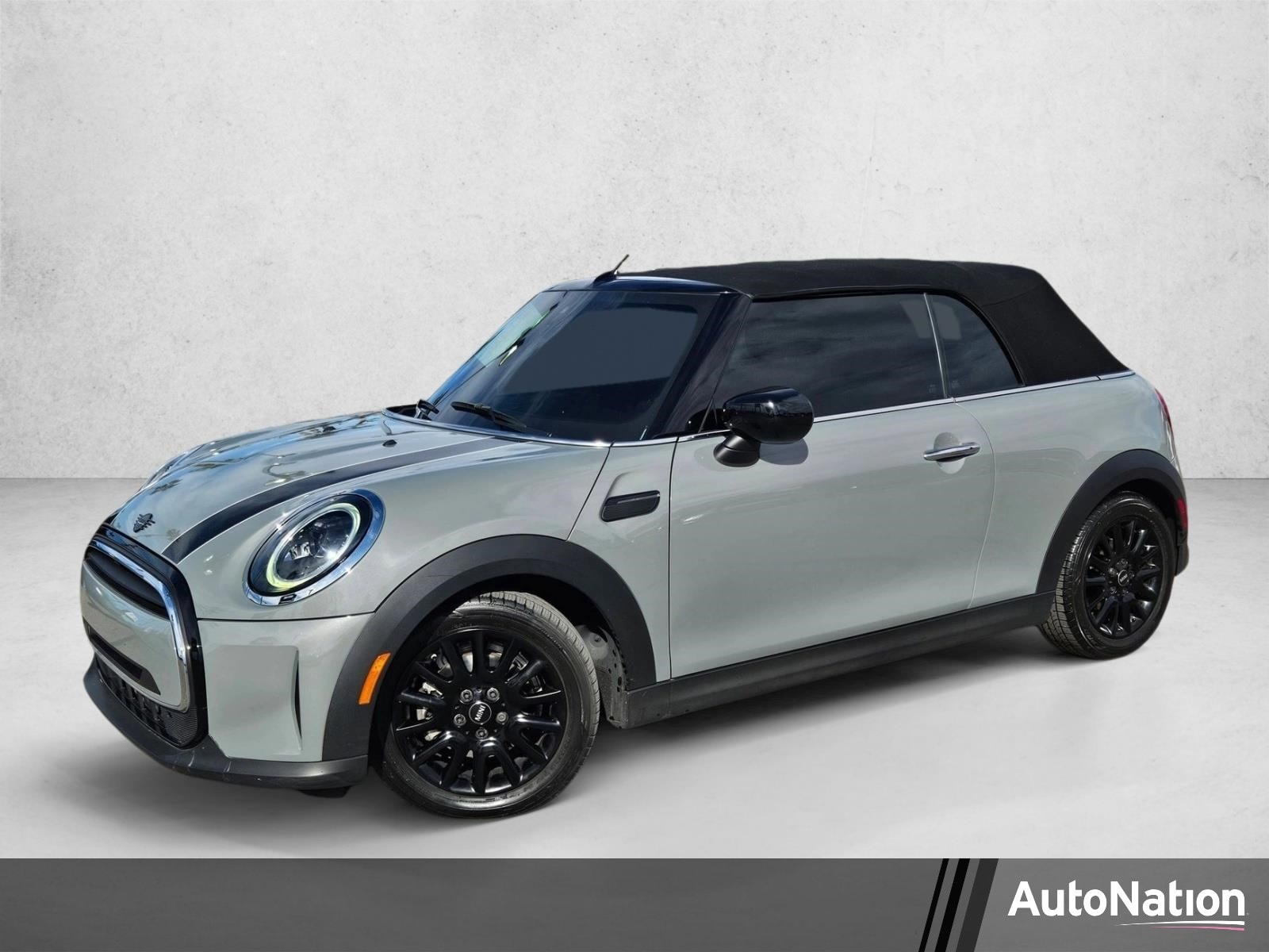 2022 MINI Convertible Cooper's photo