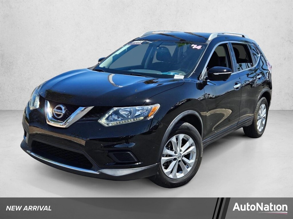 Used 2014 Nissan Rogue SV SUV