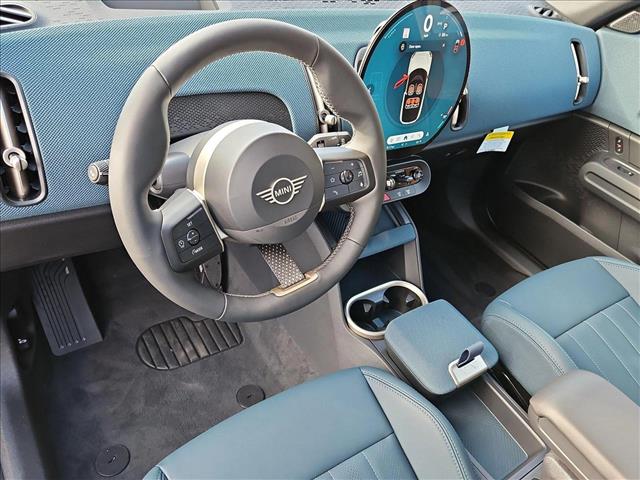 2025 Mini Countryman S photo 3