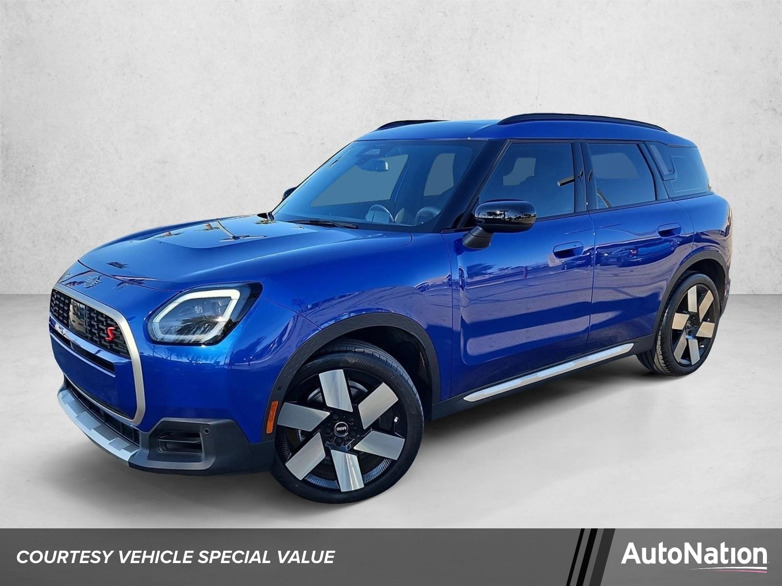 2025 MINI Countryman S ALL4's photo