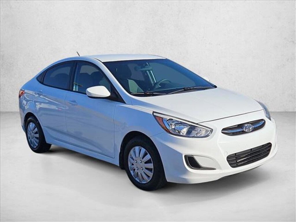 Used 2017 Hyundai Accent SE Sedan