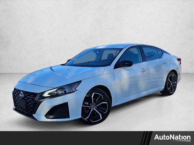 2024 Nissan Altima SR