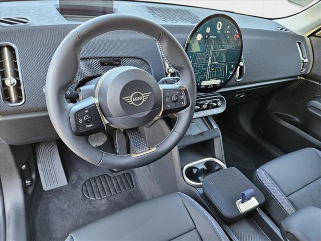 2025 Mini Countryman S photo 3