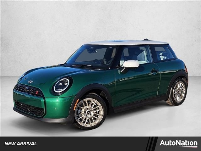 2026 MINI Hardtop 2 Door S's photo