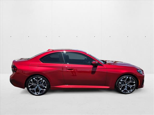 2025 Bmw 230i Coupe photo 4