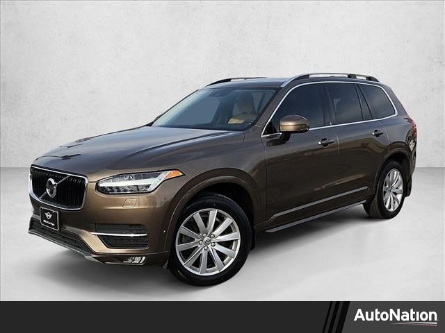 2016 Volvo XC90 Momentum