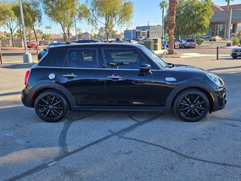 Used 2020 MINI Hardtop Cooper S Hatchback