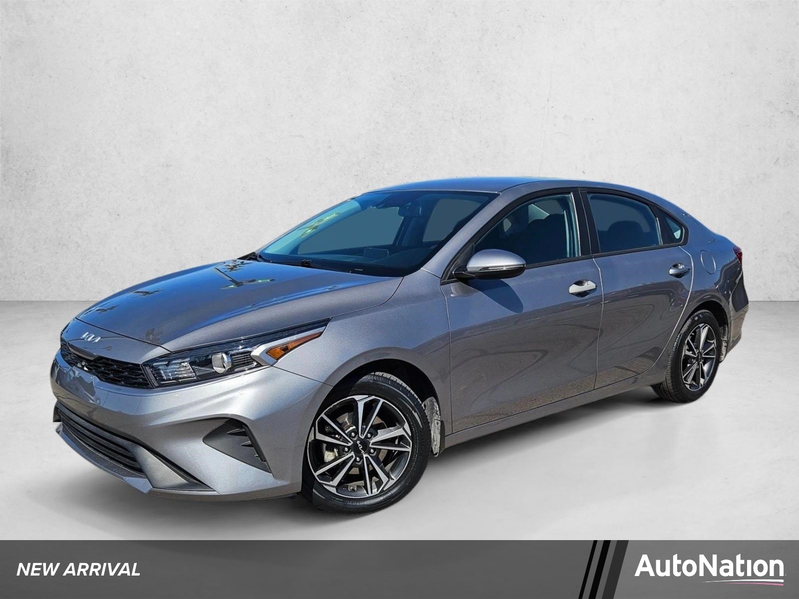 2024 Kia Forte LXS AT's photo