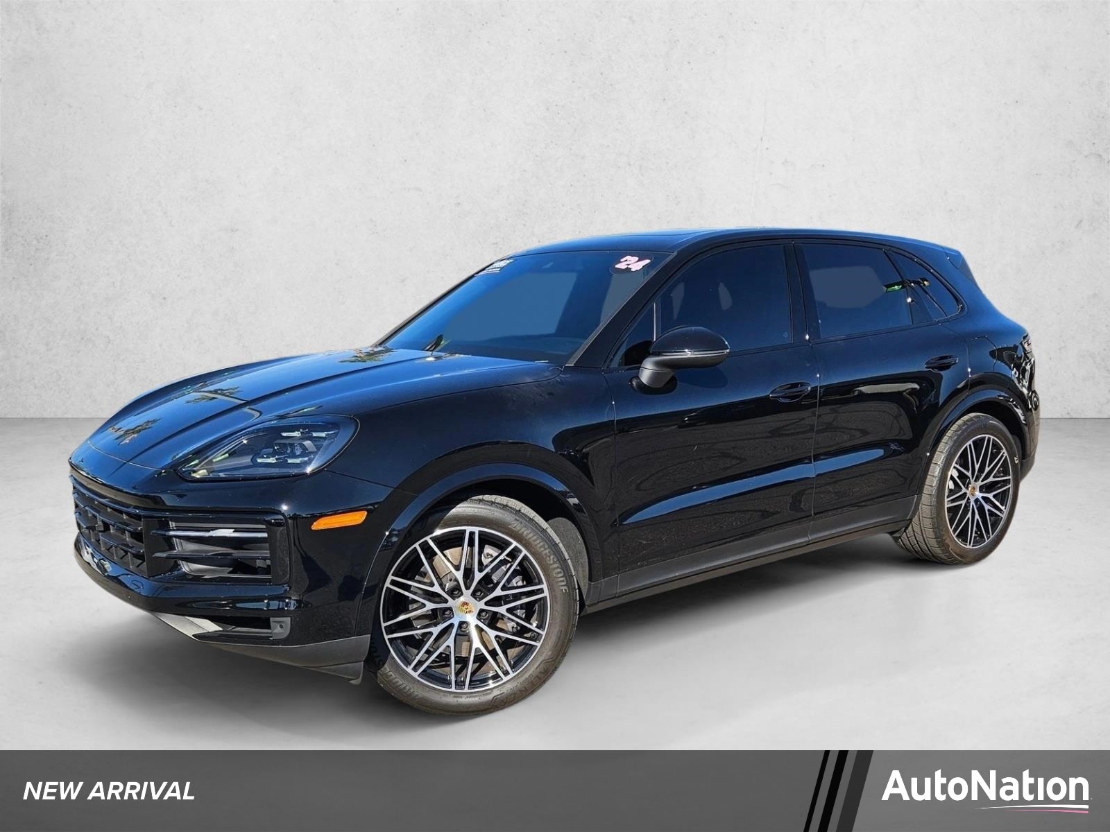 2024 Porsche Cayenne -'s photo