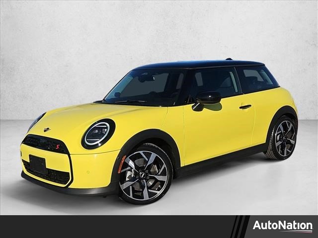 2025 MINI Hardtop 2 Door S's photo