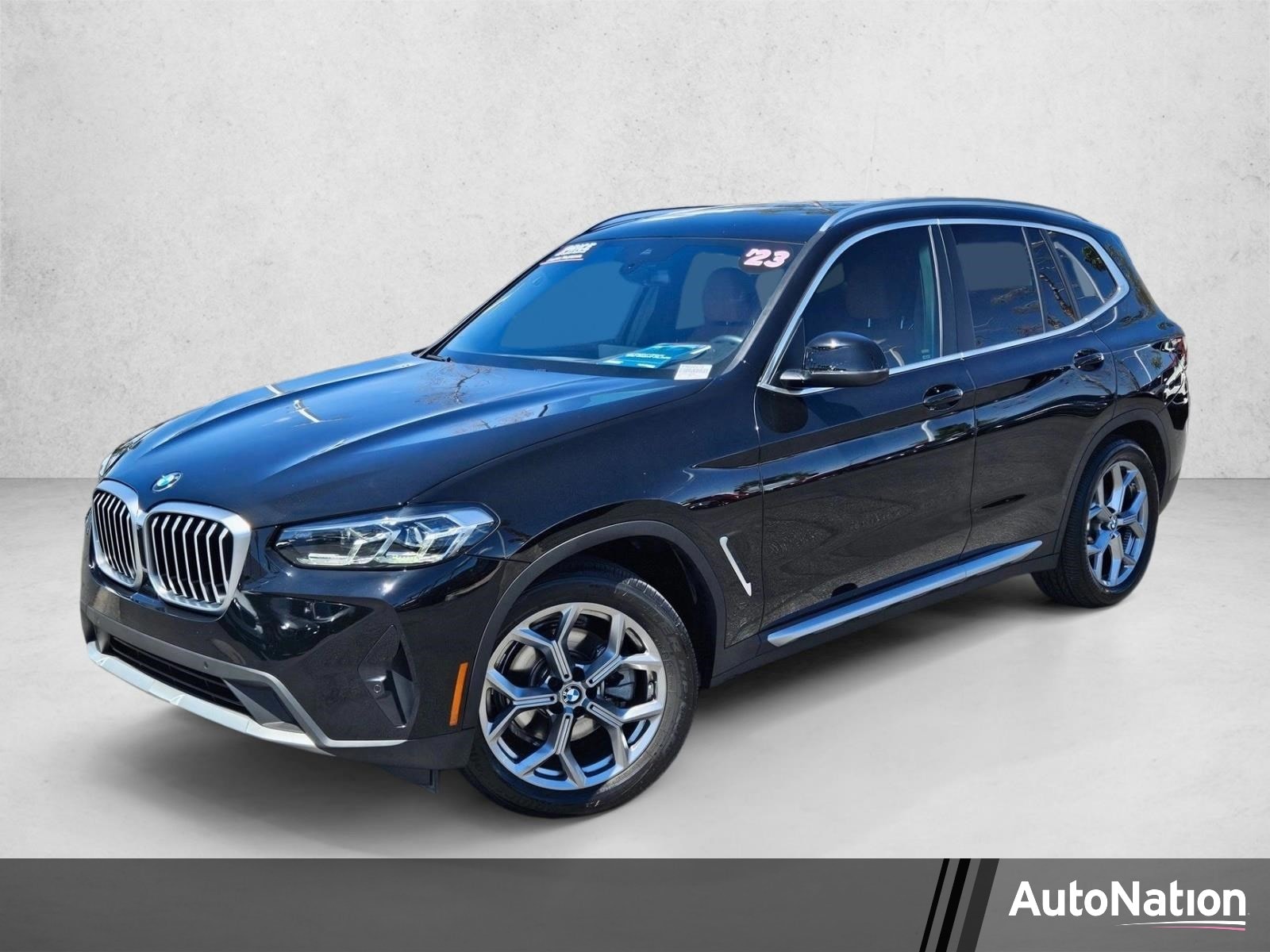 2023 BMW X3 sDrive30i's photo