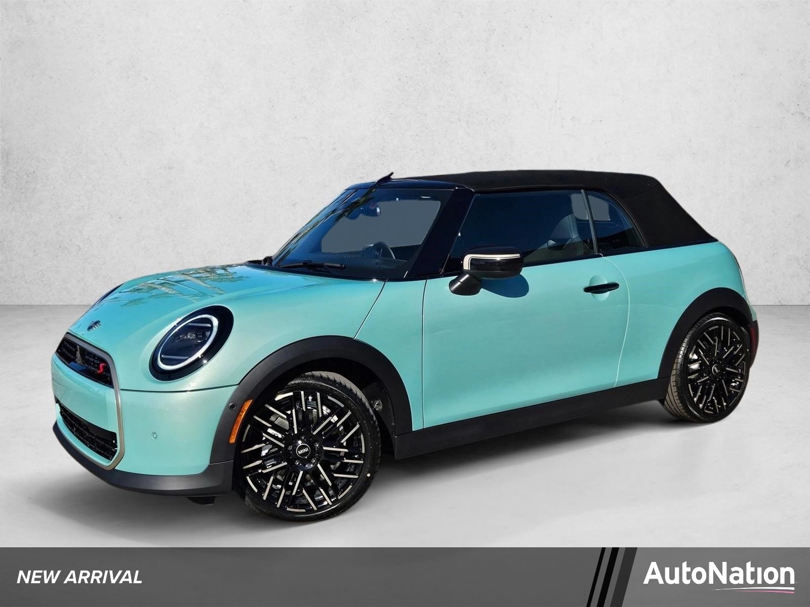 2026 MINI Convertible Cooper S Signature's photo