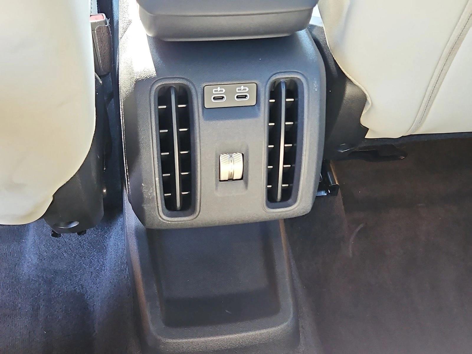 2025 MINI Countryman S - Photo 17