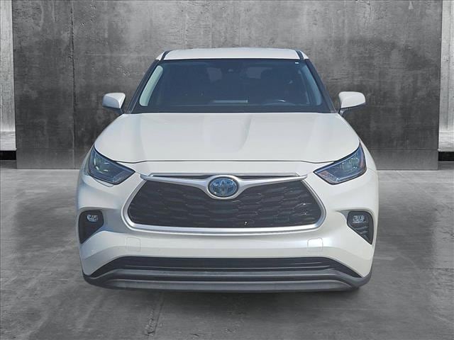 Used 2020 Toyota Highlander LE with VIN 5TDBBRCH7LS504667 for sale in Las Vegas, NV