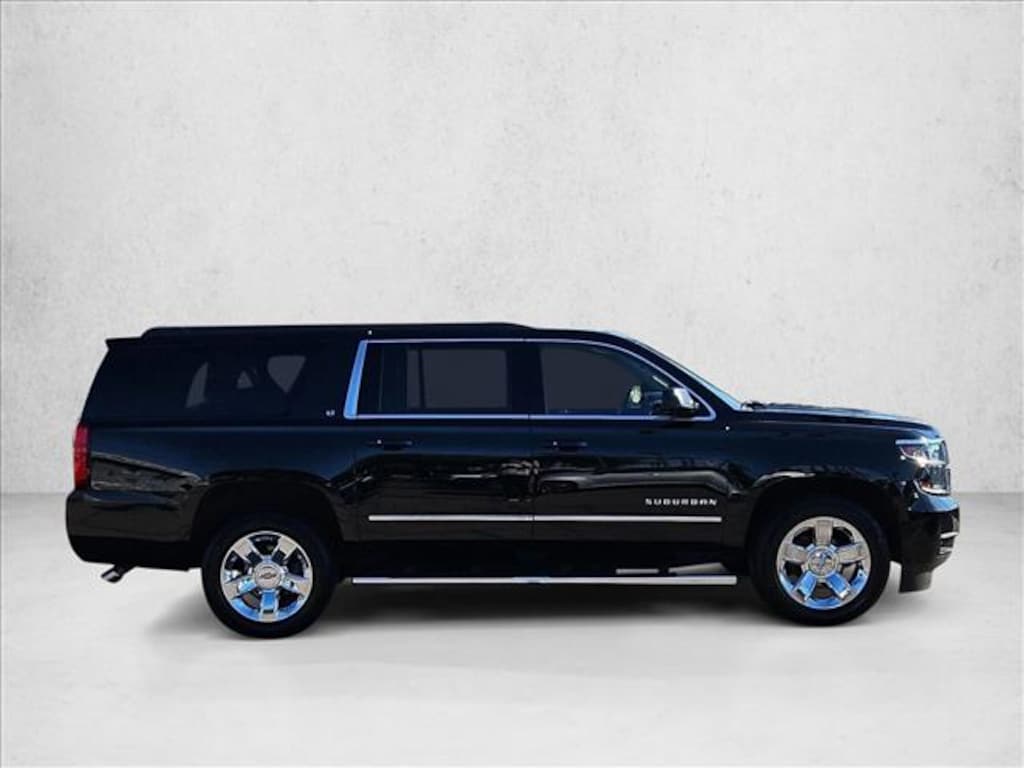 Used 2018 Chevrolet Suburban LT SUV