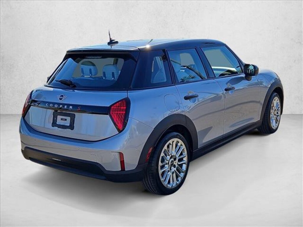 New 2026 MINI Hardtop 4 Door Cooper S Hatchback