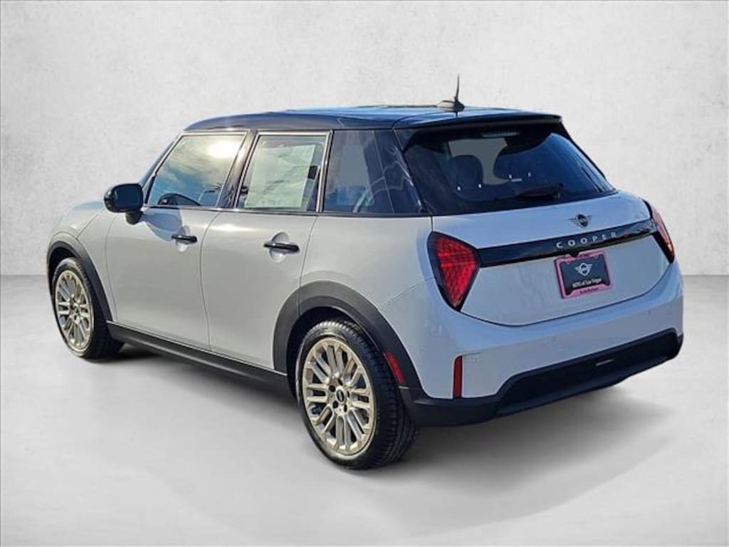 New 2026 MINI Hardtop 4 Door Cooper S Hatchback