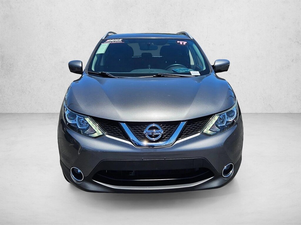 Used 2017 Nissan Rogue Sport SV SUV